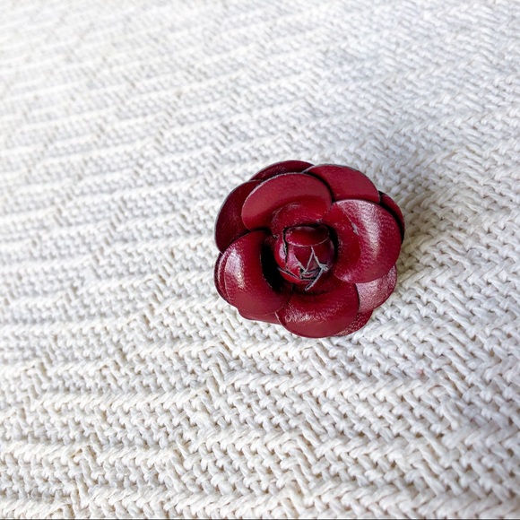 Faux Leather Rose Ring - Picture 4 of 8
